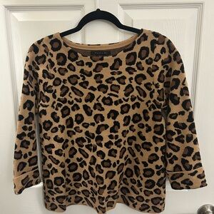 Tahari Leopard Print 3/4 Sleeve Sweater